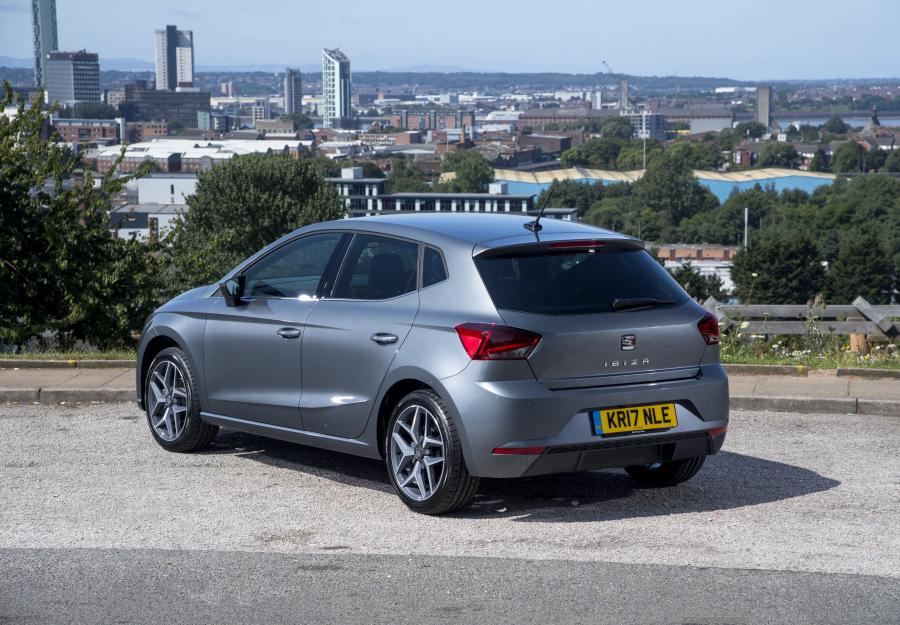  Seat Ibiza Xcellence 2017 года  (UK) (фото 12 из 38)